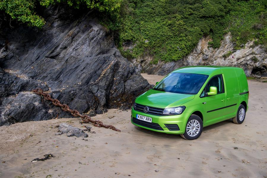  Volkswagen Caddy Kasten Trendline 2015 года  (UK) (фото 23 из 40)